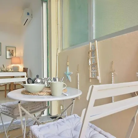 Janette Flexyrent Apartment